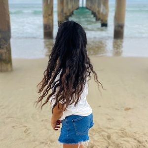 Meet your Posher, Yvette